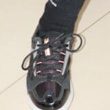 Uster Black de face
