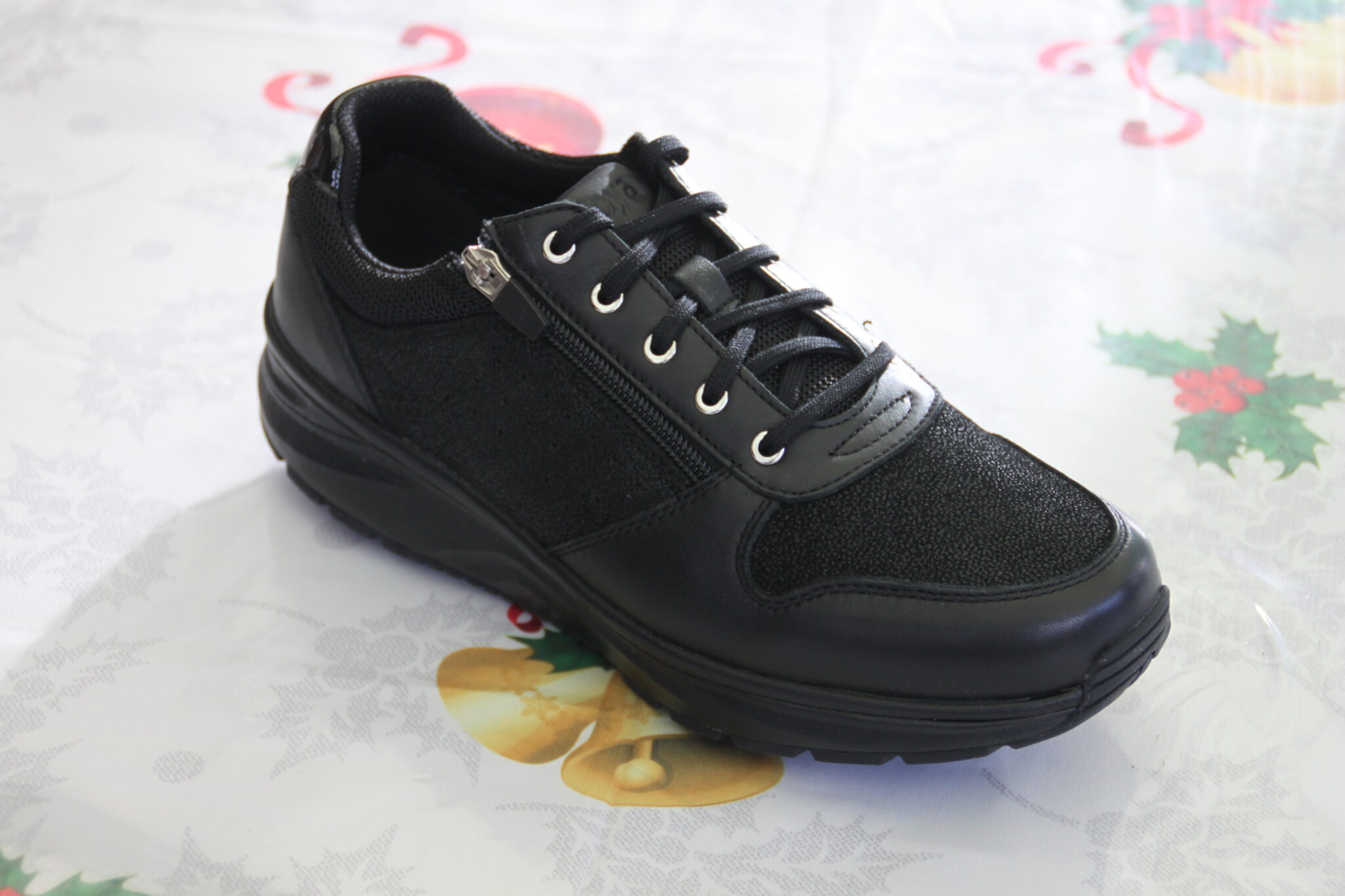 Dynamo Zip Black II
